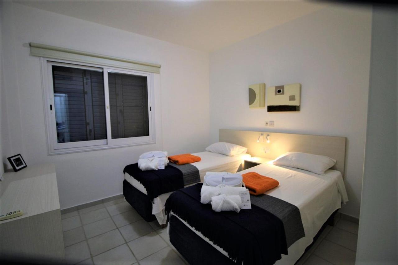 Cosea Living: Seaside 2 Bedroom Flat Kings Palace 209 パ フォス エクステリア 写真