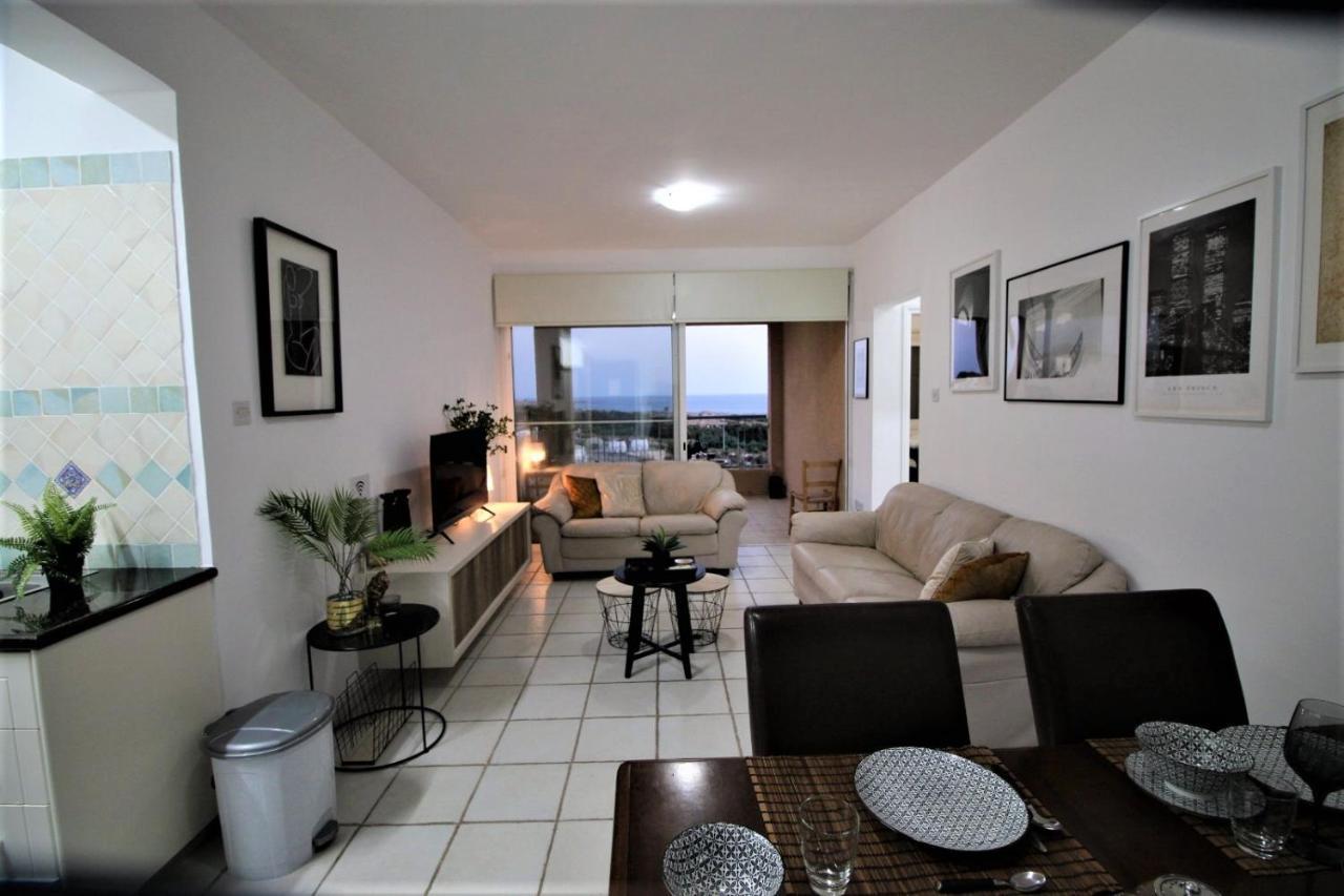 Cosea Living: Seaside 2 Bedroom Flat Kings Palace 209 パ フォス エクステリア 写真