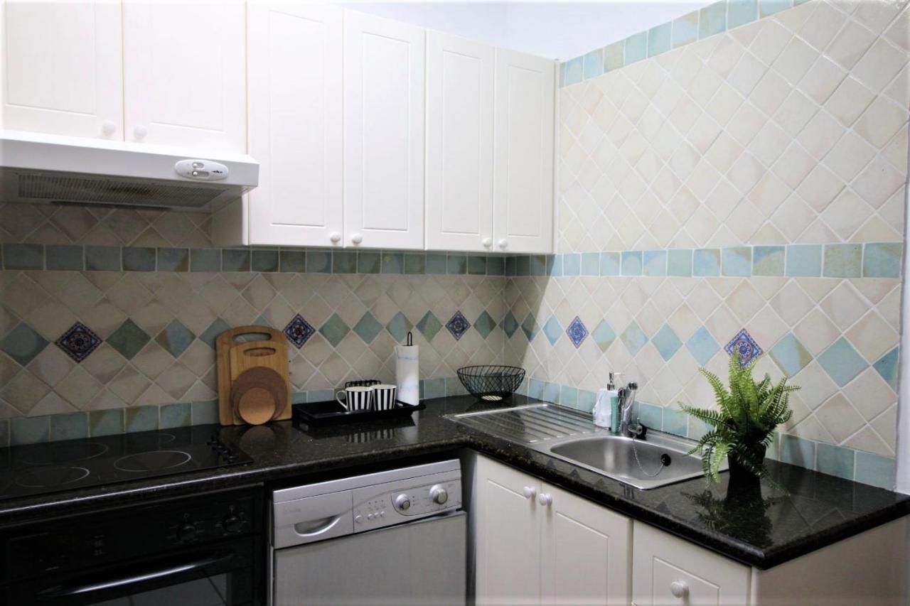 Cosea Living: Seaside 2 Bedroom Flat Kings Palace 209 パ フォス エクステリア 写真